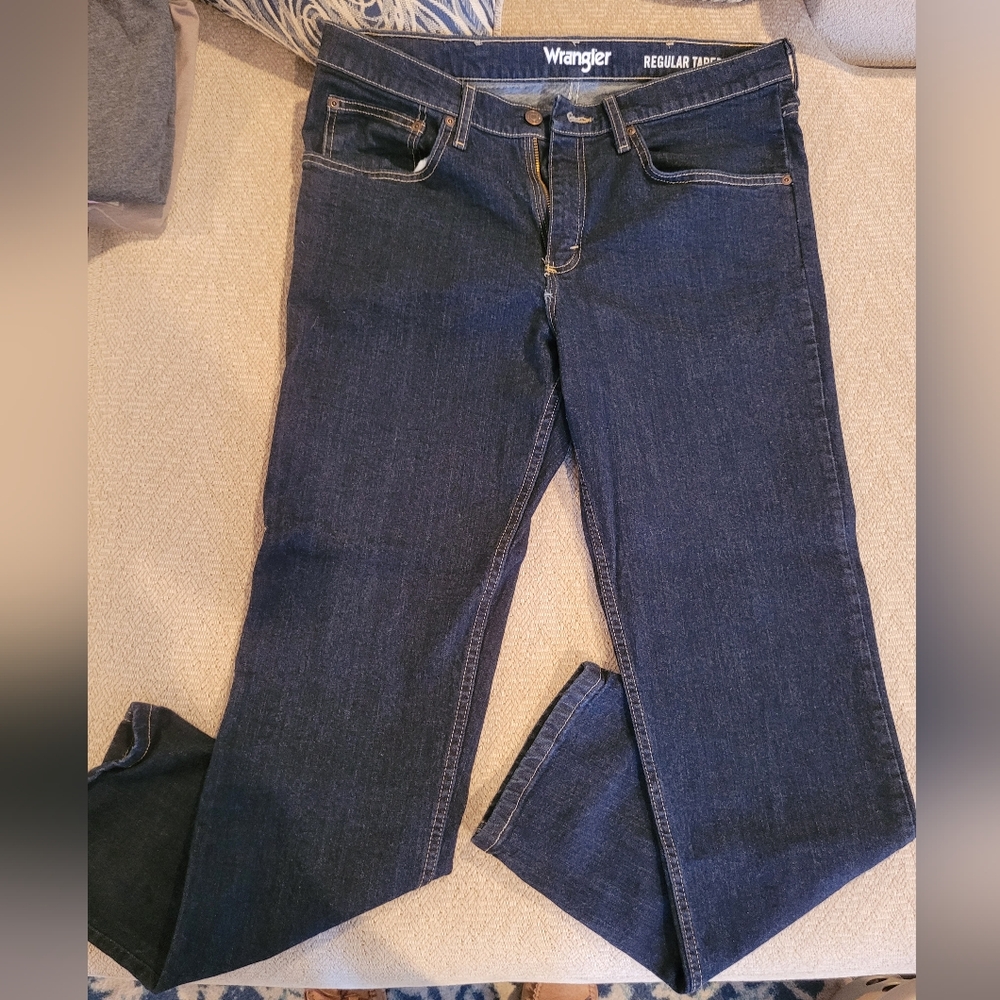 Wrangler Men's Relaxed Taper 34x32 Jeans